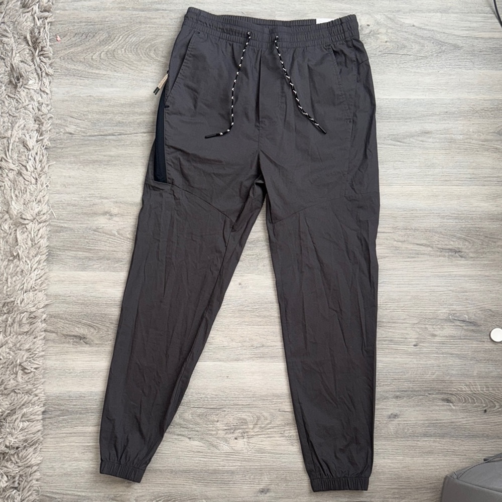 American Eagle AE Grey Jogger Pants